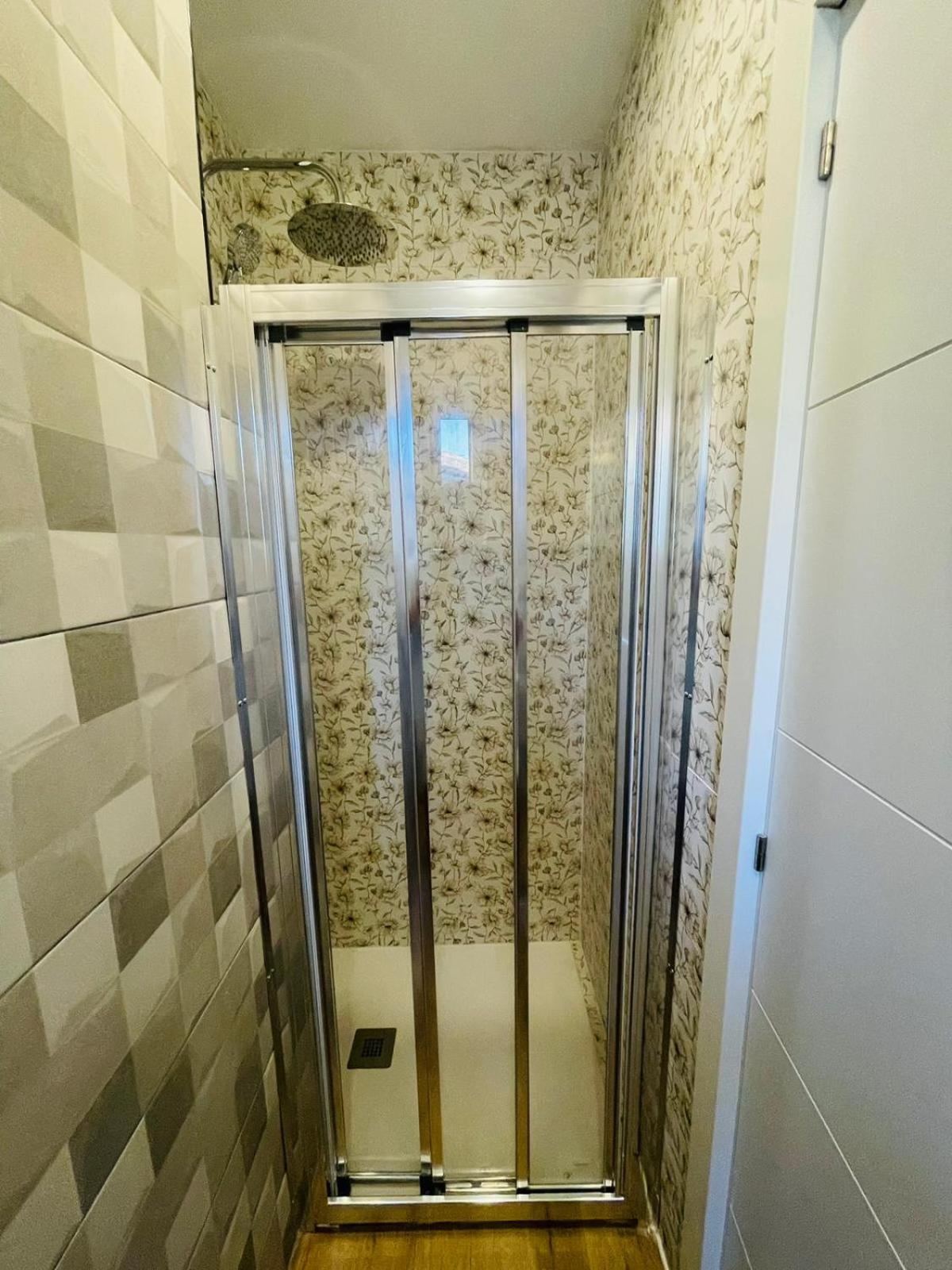 Suites Larios Rooms Malaga Luaran gambar